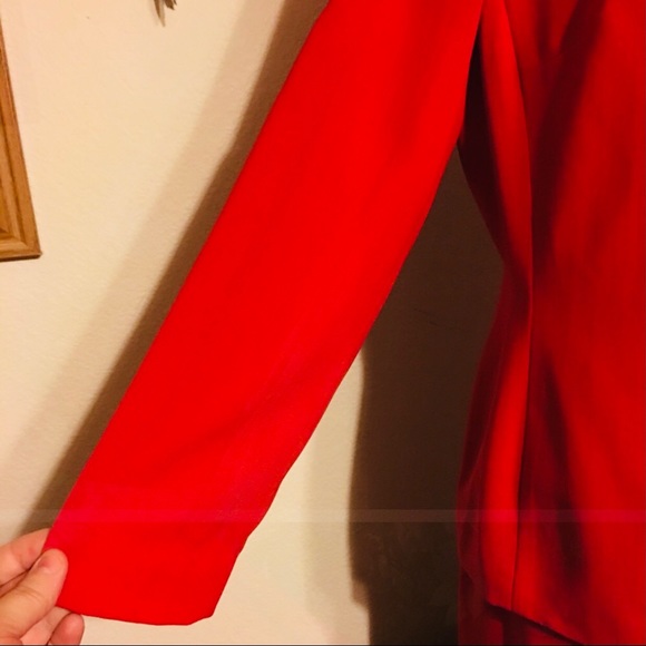 Laura Scott red jacket and skirt set 10 - Picture 4 of 8